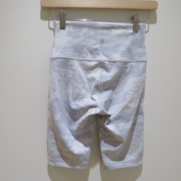 LULULEMON Wunder Under Short 10" Ribbed Incognito Camo Jacquard Alpine White 4 - Picture 8 of 13